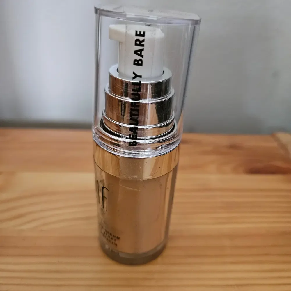 NEW e.l.f.‎ Foundation Serum with Goji Berry SPF 25 Suncreen Light/Medium 95012U